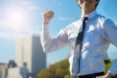 ものづくりへの情熱を活かす家具製造工場スタッフ